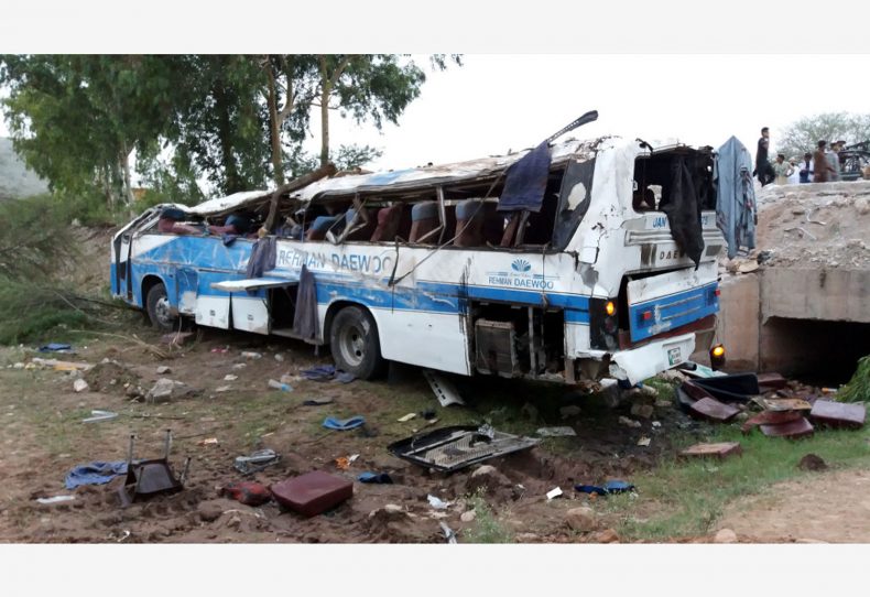 PAKISTAN-KOHAT-BUS-ACCIDENT