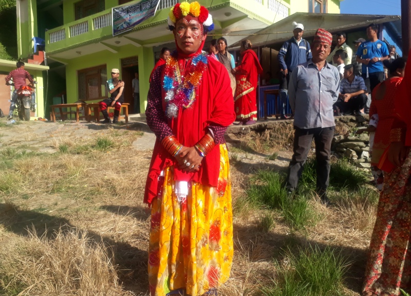  11 मार्खुको हिले नाच