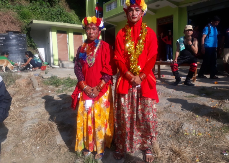  77 मार्खुको हिले नाच