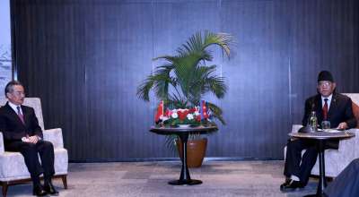 प्रचण्ड र वाङ यी