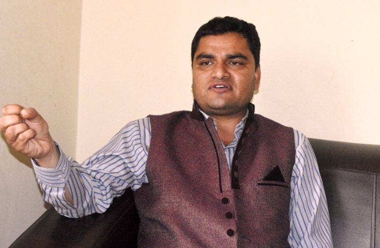 प्रदीप पौडेल