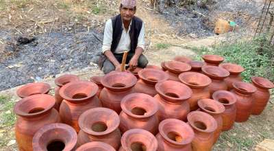 ठेकाठेकी