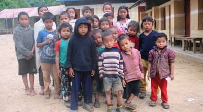 बालबालिका