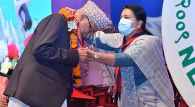 विद्यादेवी भण्डारी र केपी शर्मा ओली