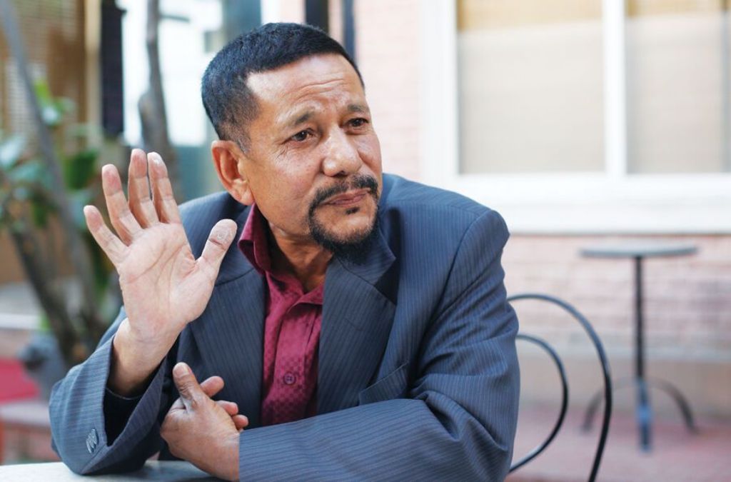 केशव स्थापित