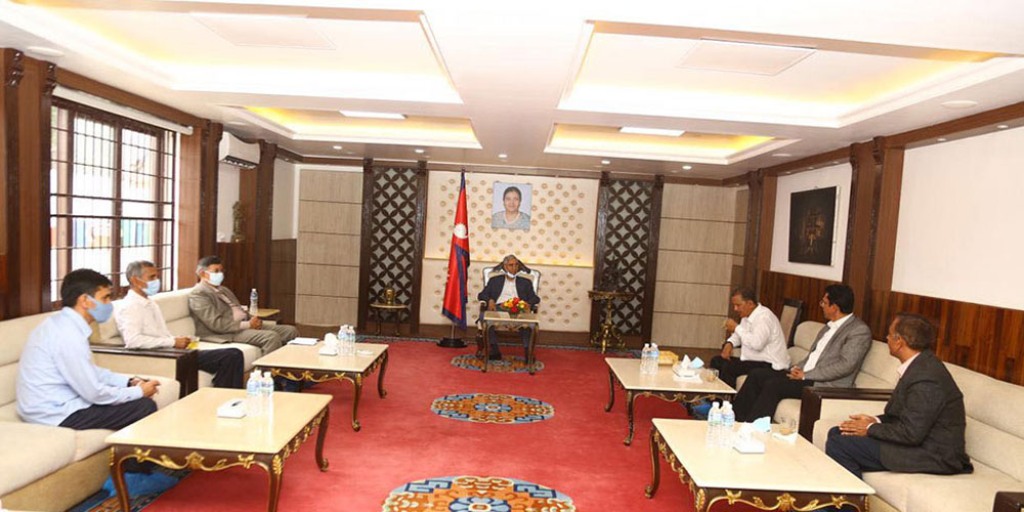 प्रधानमन्त्री शेरबहादुर देउवा र विप्लवबीच भेटवार्ता