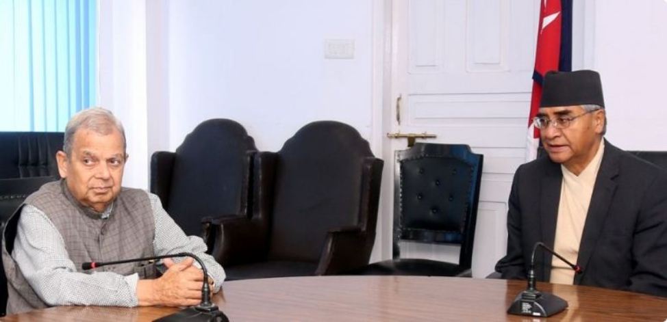 शेरबहादुर देउवा र महन्थ ठाकुर