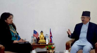 बालकृष्ण खाण र उज्रा जिया