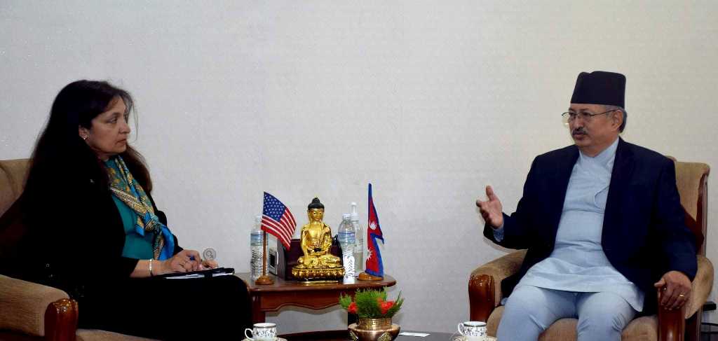 बालकृष्ण खाण र उज्रा जिया