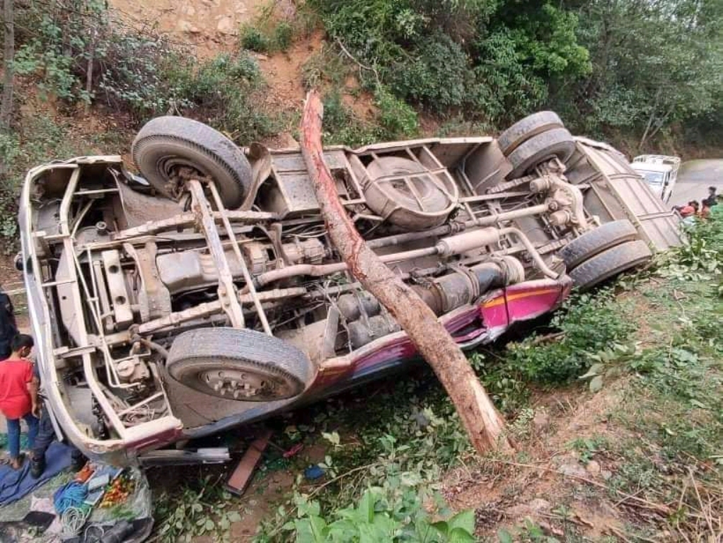 डोटी बस दुर्घटना