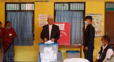 केपी शर्मा ओलीले गरे मतदान