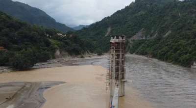 पुल बनाउने