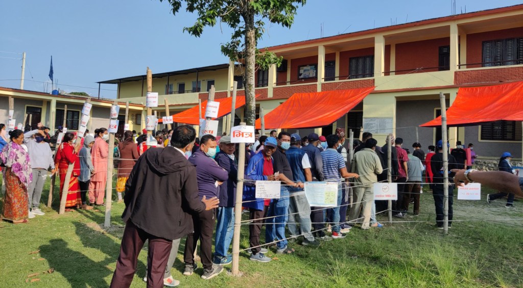 मतदान