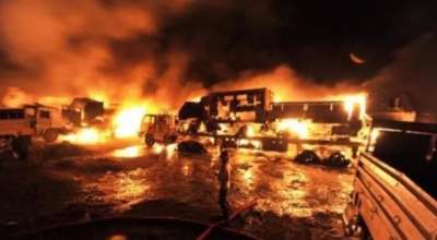 अलकत्रा बोकेको ट्याङ्कर पड्किँदा