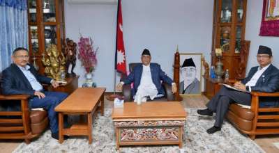 ओलीलाई भेट्न गृहमन्त्री र कानुनमन्त्री गए बालकोट