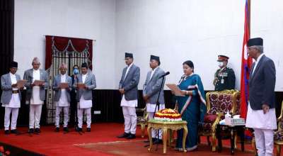 एकीकृत समाजवादीका नवनियुक्त मन्त्रीहरुले लिए सपथ