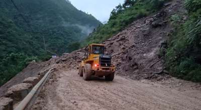 घोप्टेभिरमा पहिरो