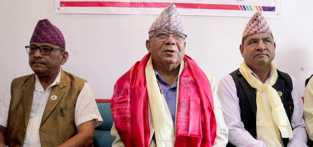 माधव नेपाल सुर्खेतमा