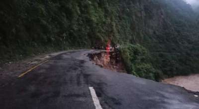 सडक भाँसिदा यातायात अवरुद्ध