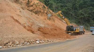 पृथ्वी राजमार्गको याम्पा-घाँसीकुवा खण्ड