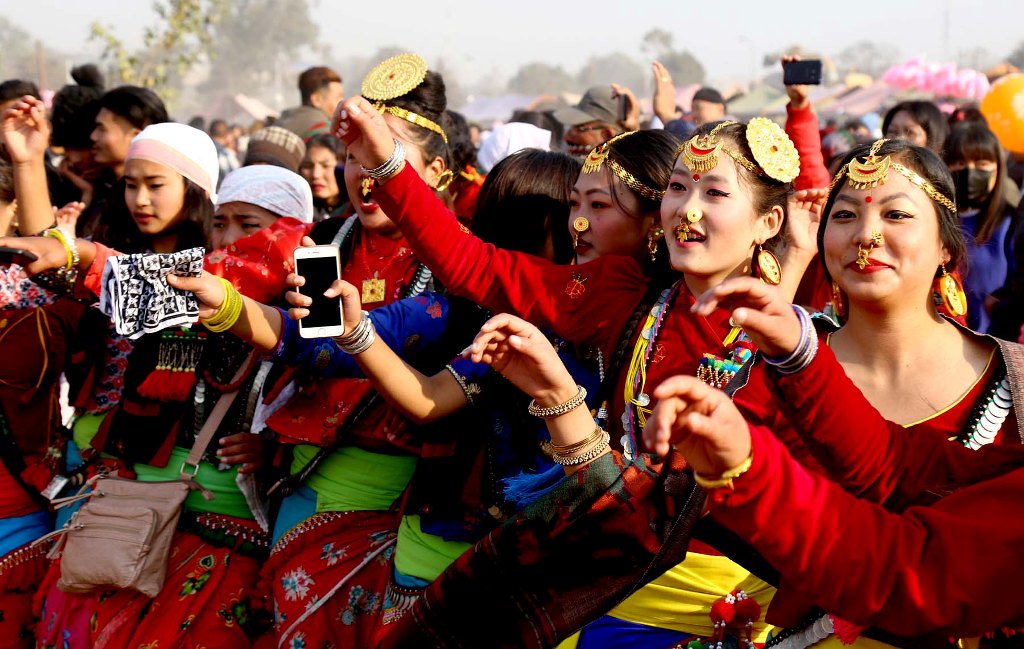 साकेला उभौली पर्व