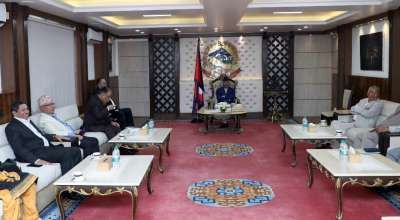 सत्ता गठबन्धनको बैठक