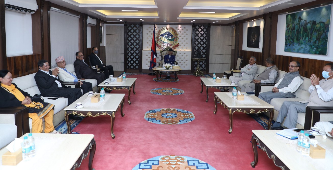 सत्ता गठबन्धनको बैठक