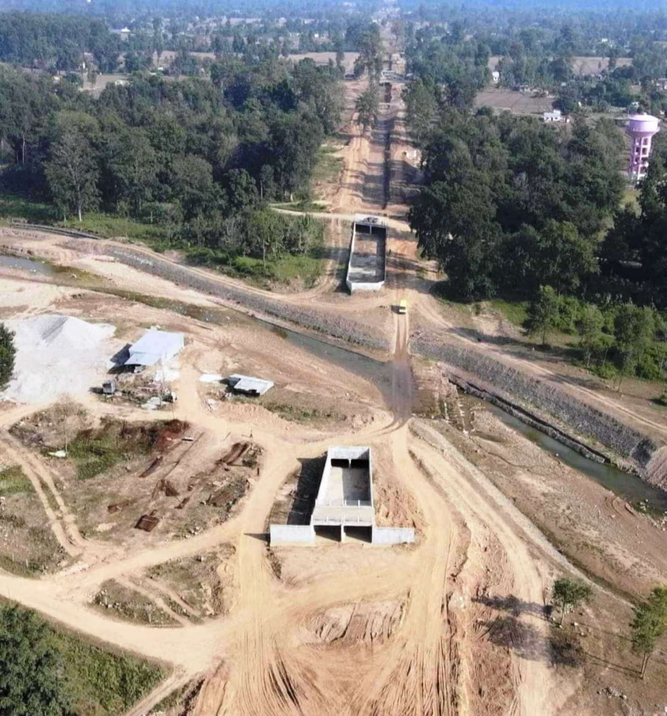 महाकाली मूल नहरमा पानी