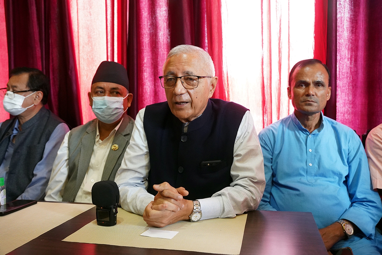 डा. शेखर कोइराला
