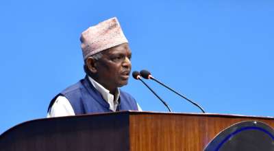 लालबाबु पण्डित संसदमा