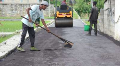 प्लाष्टिकबाट सडक निर्माण