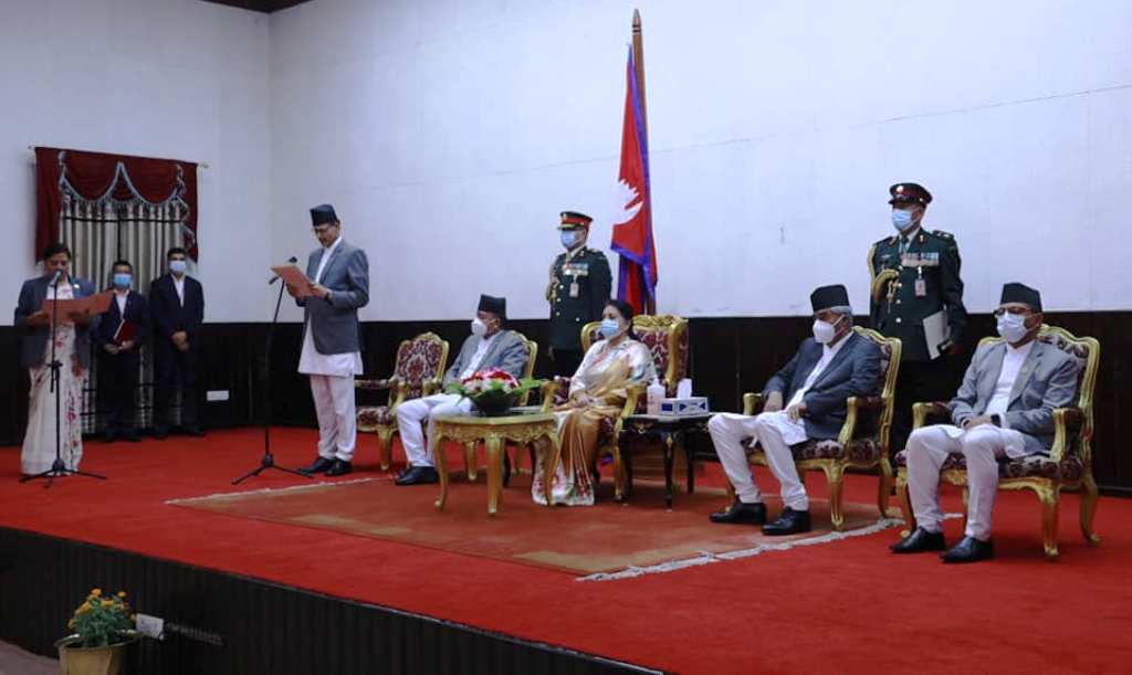 पुष्पा भूसाल शपथ