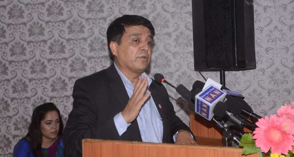 चन्द्र ढकाल