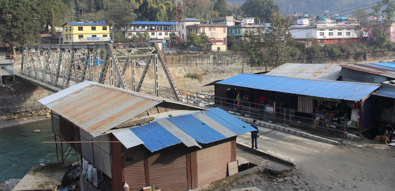 सस्तोमा सम्झौता गरेको जग्गामा टहरा बनाएर महँगोमा भाडा