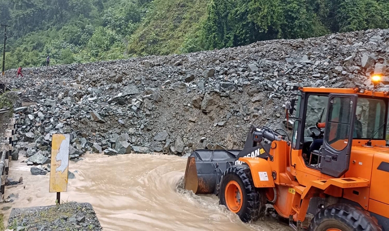 नारायणगढ-मुग्लिन सडक