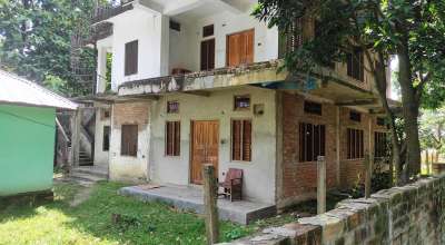 सिरहाको बस्तीपुर प्रदिप गिरीको घर