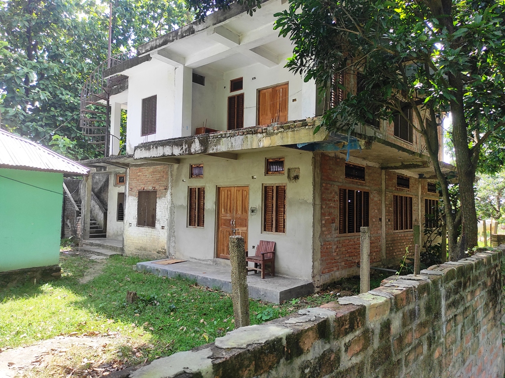 सिरहाको बस्तीपुर प्रदिप गिरीको घर