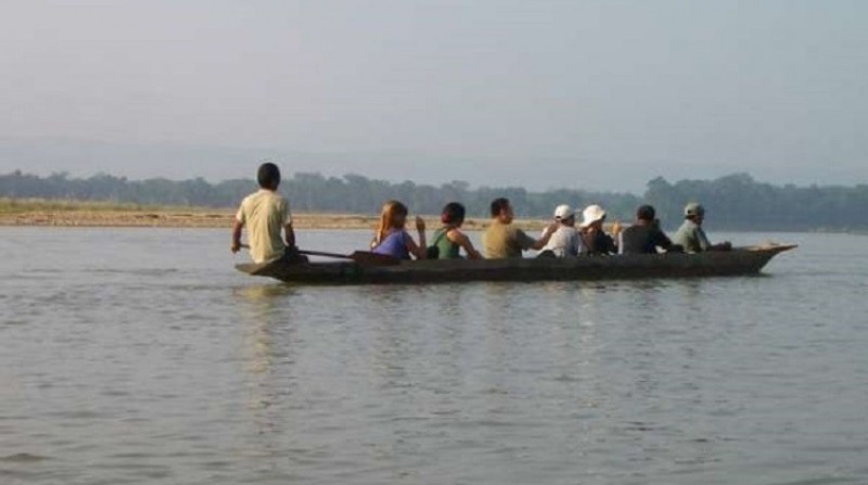 प्ती नदीमा डुङ्गा दुर्घटना