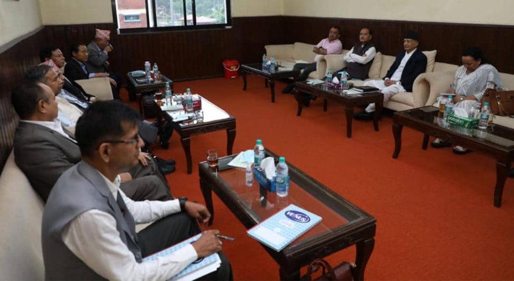 कार्यदलको बैठक