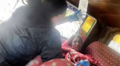 गर्भवती नर्मता विक