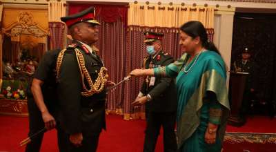 विद्यादेवी भण्डारी र मनोज पाण्डे