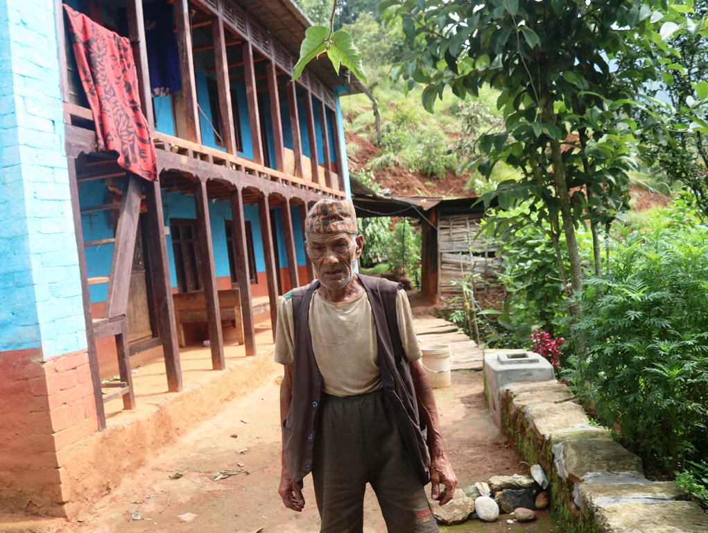 ढालानाथ पौडेल