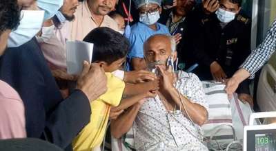 डा. गोविन्द केसीले तोडे अनसन