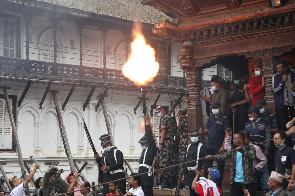 हनुमानढोकामा इन्द्रध्वजोत्थान