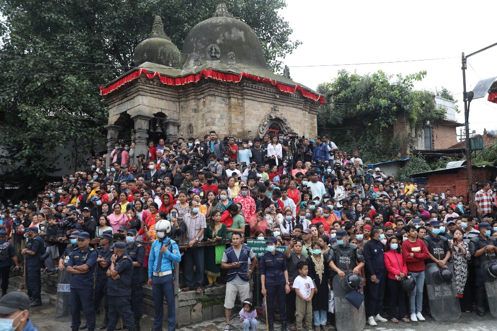 हनुमानढोकामा इन्द्रध्वजोत्थान
