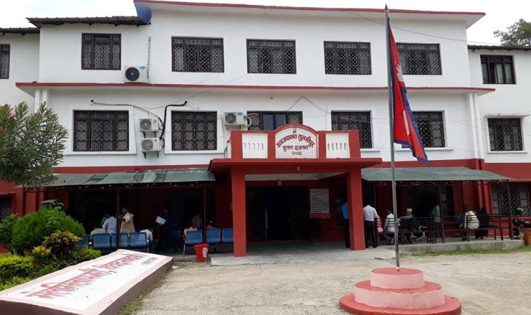 उच्च अदालत तुलसीपुर