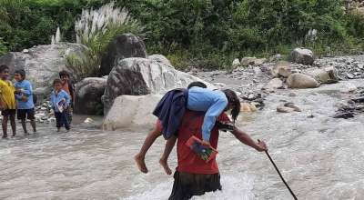 खोला तारेर