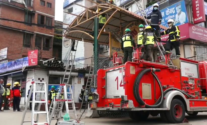 लगनखेलको मञ्जुश्री पेट्रोल पम्प सिल