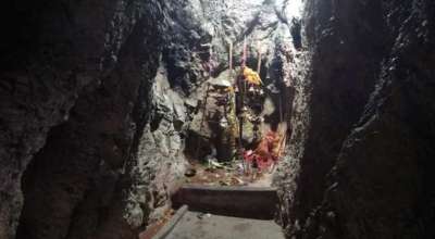 उदयपुरको महादेव गुफा