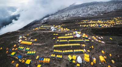 मनास्लु हिमपहिरो